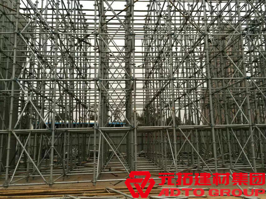 新型盤扣式腳手架與傳統(tǒng)腳手架有何區(qū)別？