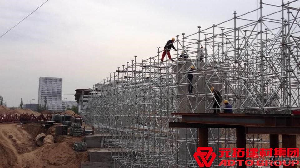 盤扣式腳手架在搭建時(shí)應(yīng)注意哪些？