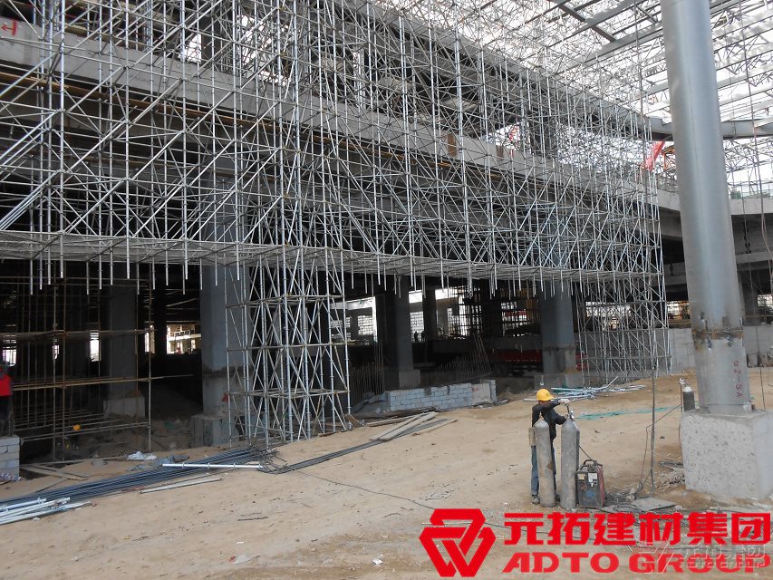 盤扣式腳手架有哪些特點(diǎn)？為什么比傳統(tǒng)腳手架貴？